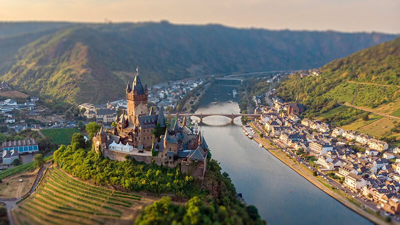 Entlang des Rhein Flusskreuzfahrt